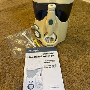 Waterpik Ultra Dental Water Jet in Cream and Blue